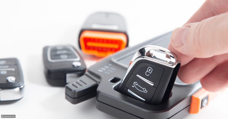 Vauxhall key programming London by Keylux