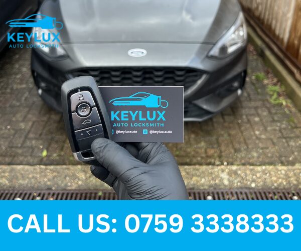 locked keys in car London emergency auto locksmith service