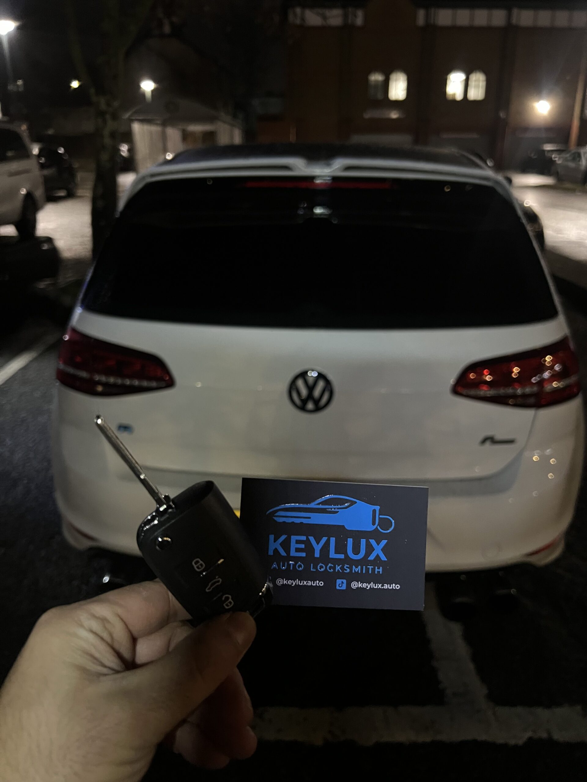 Car locksmith near me Chiswick