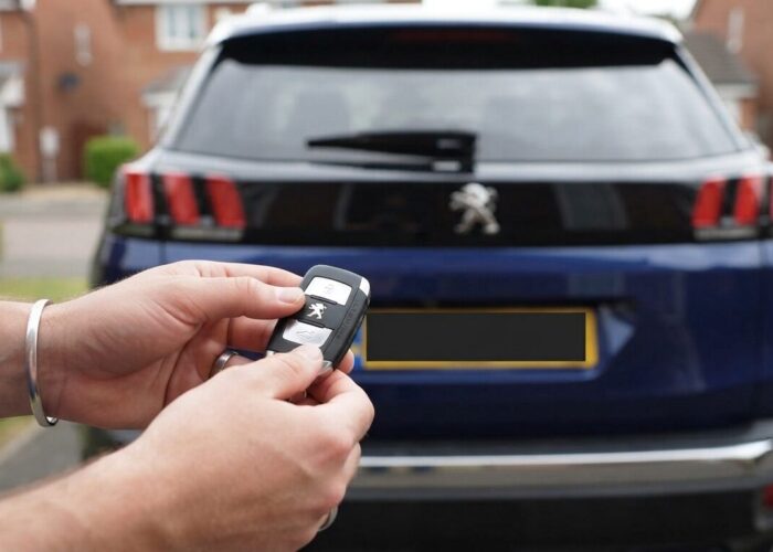 Peugeot Car Key Replacement London